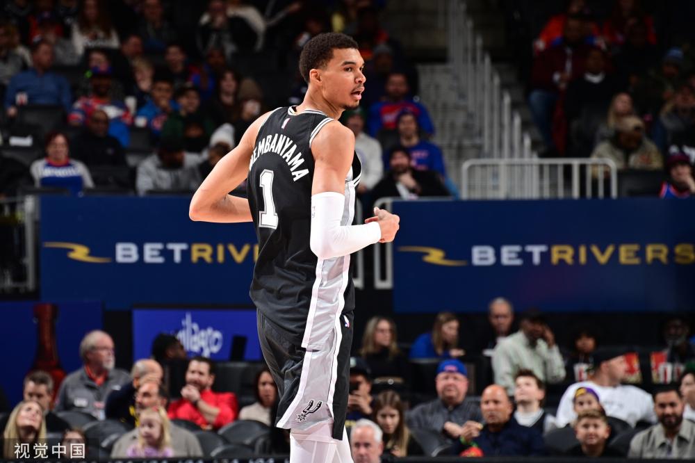 中超本赛季5次帽子戏法泰山独占3次，卡扎是首位两次戴帽球员.