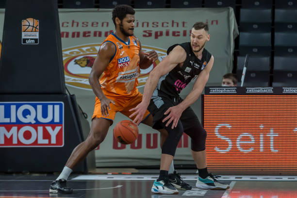 瞬间改变比 瞬间改变比